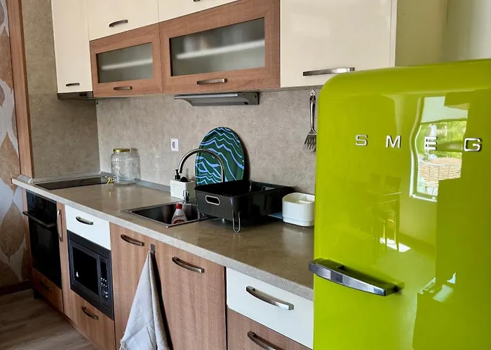 Downtown Harmony Chill Place Warna